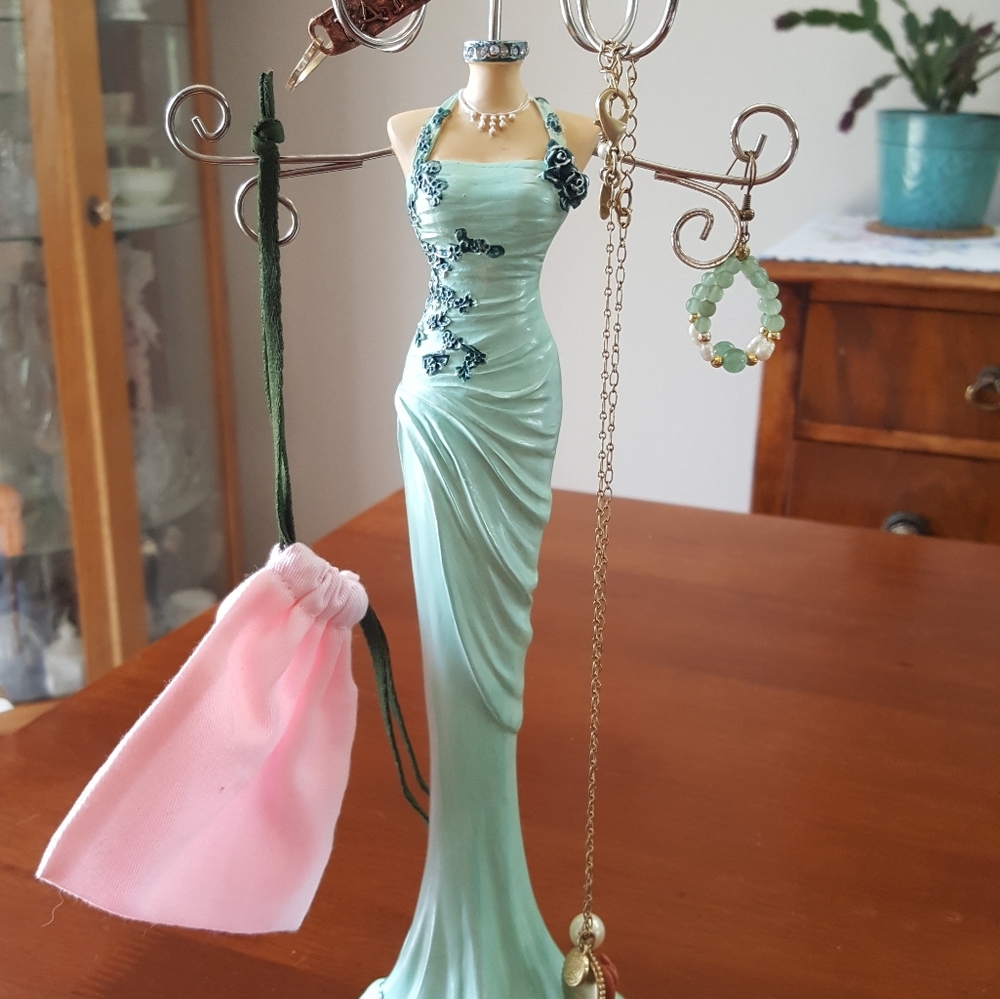Jewelry Stand